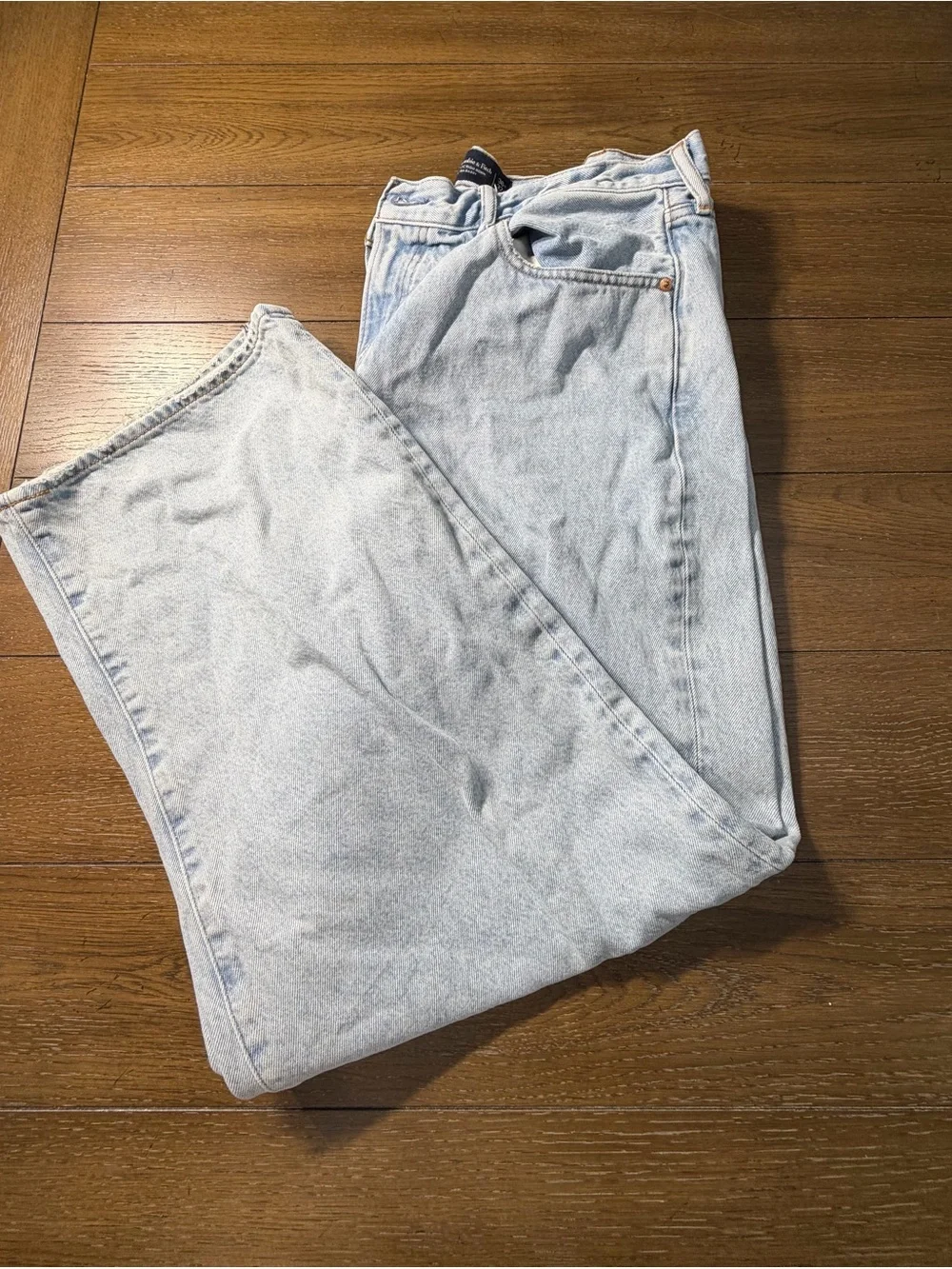 Abercrombie & Fitch Men’s Rigid Denim Ultra Baggy Light Blue Jeans size 36 x 32